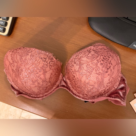 Victoria's Secret Other - Victoria's Secret Very Sexy Push Up Bra, Size 36C